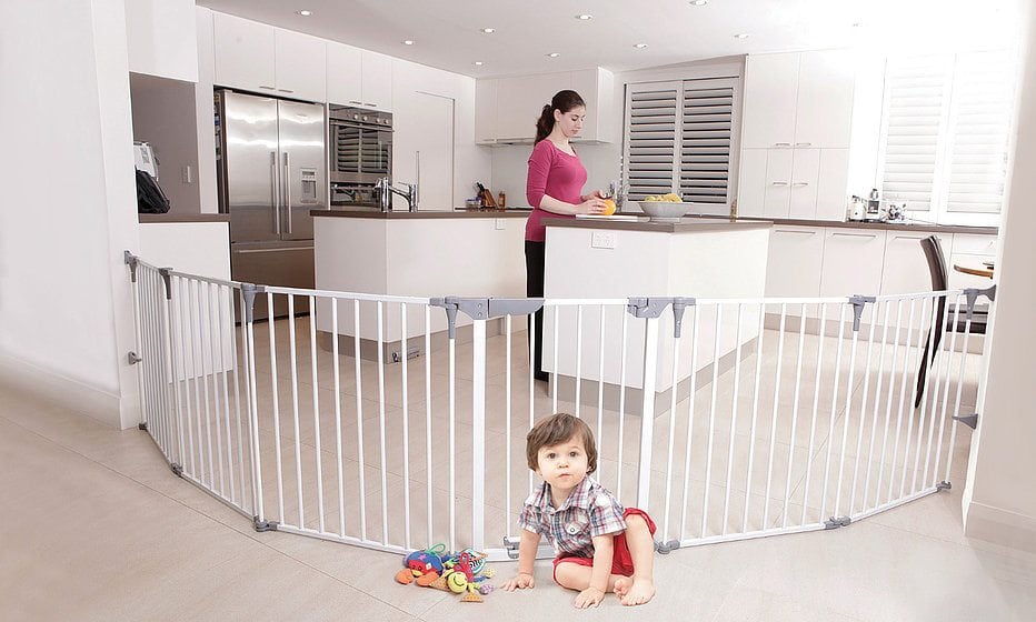 Royale Converta 3-in-1 Playpen and Wide Barrier Gate by Dreambaby