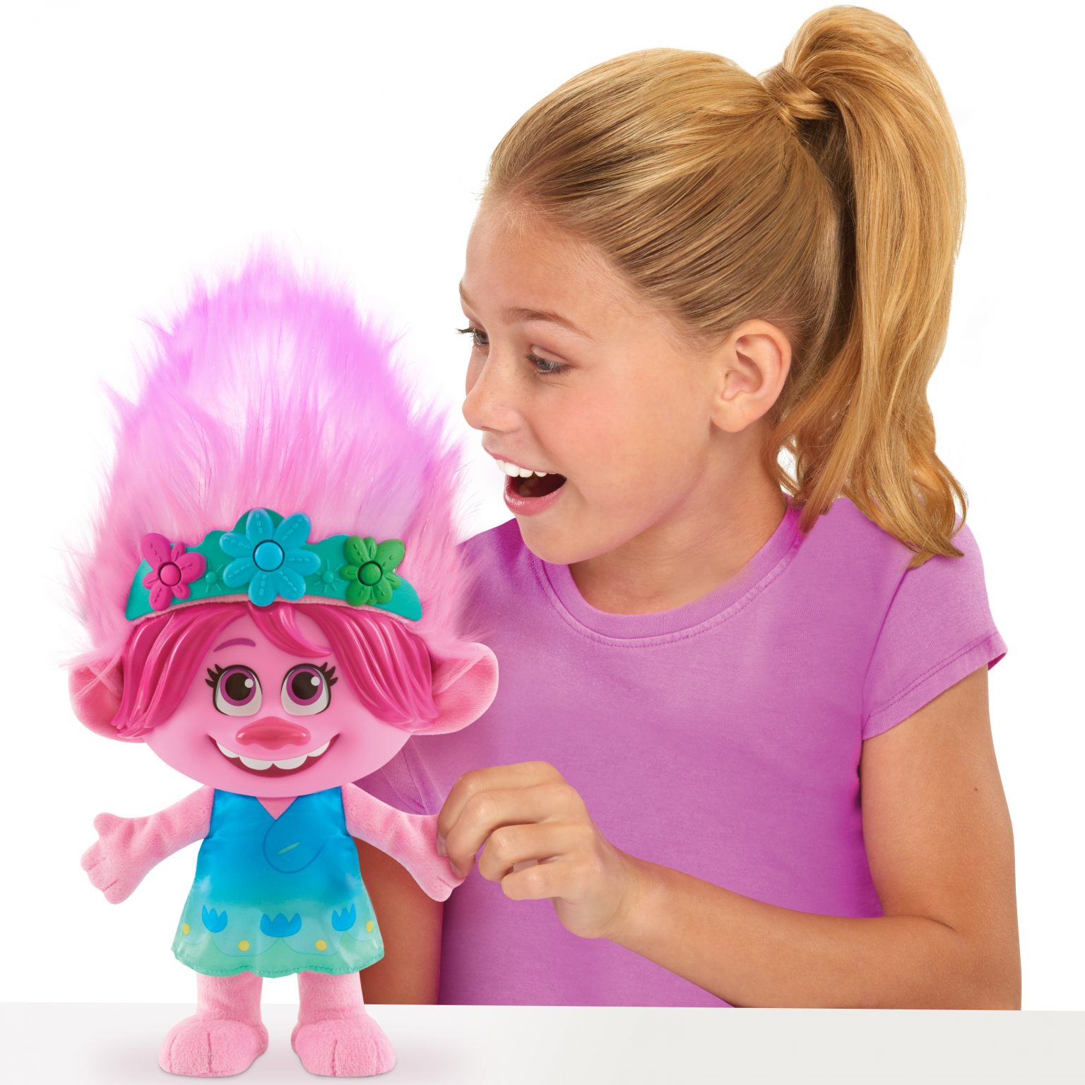 DreamWorks Trolls World Tour Color Poppin’ Poppy - Best Toys | NAPPA Awards
